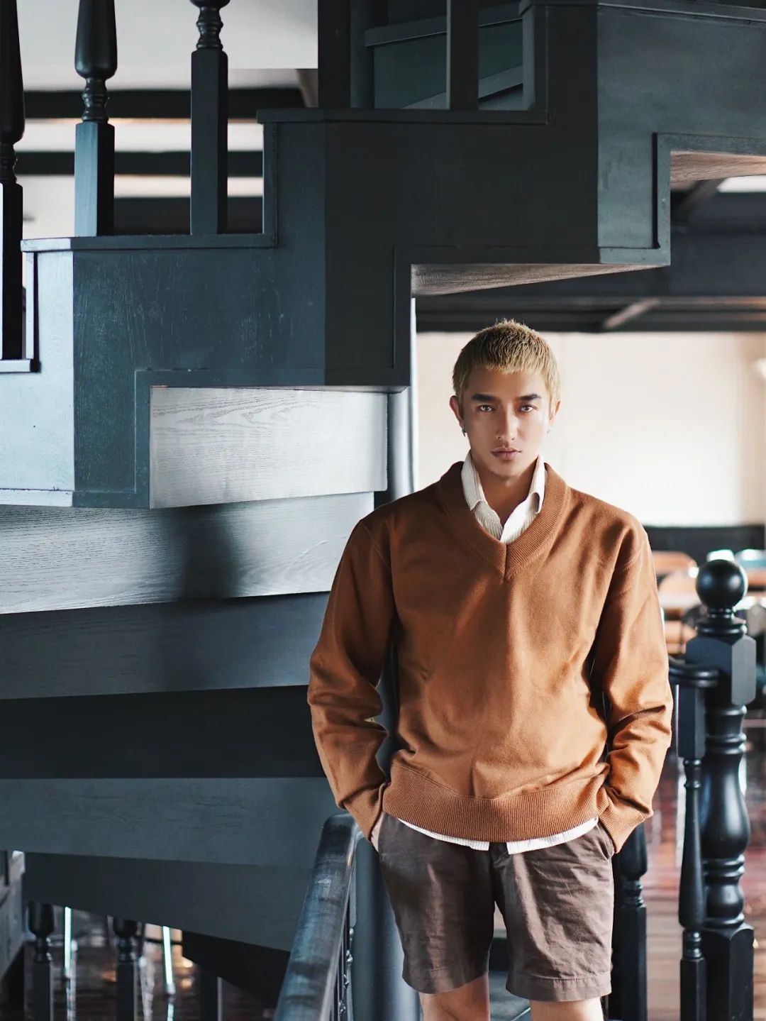 植男、设计师、太古里金城武,走进时尚博主180㎡的“灵感洞穴”