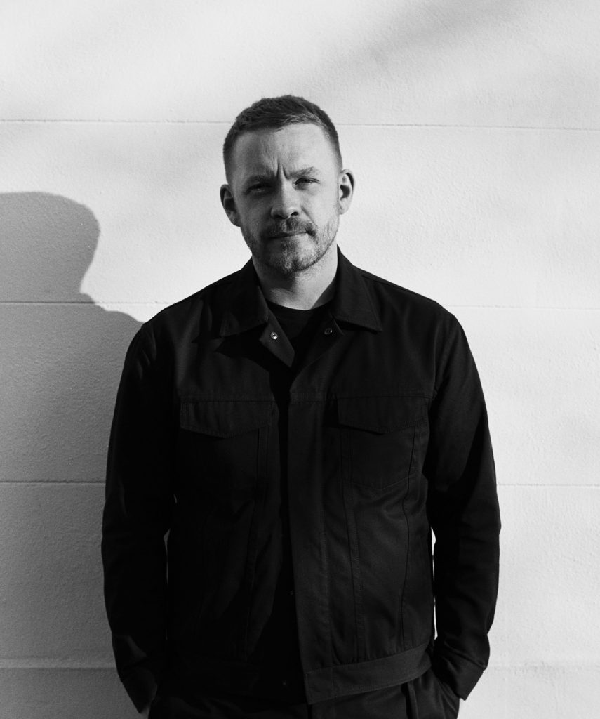 “雕塑”穿上身，天马行空的噱头还是“鬼才”设计师的杰作？