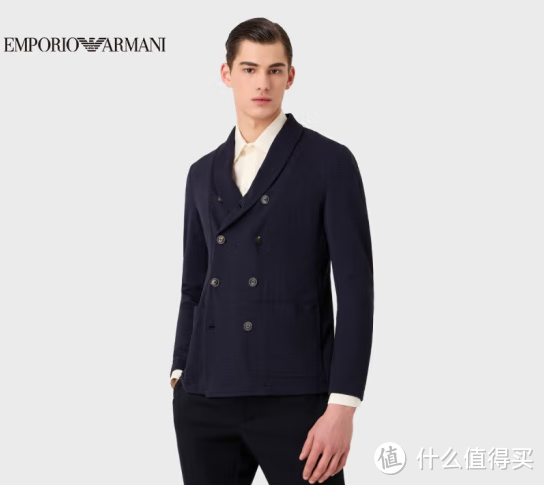 当我问AI月收入2W和1W应该穿什么衣服?我感觉我对自己吝啬了