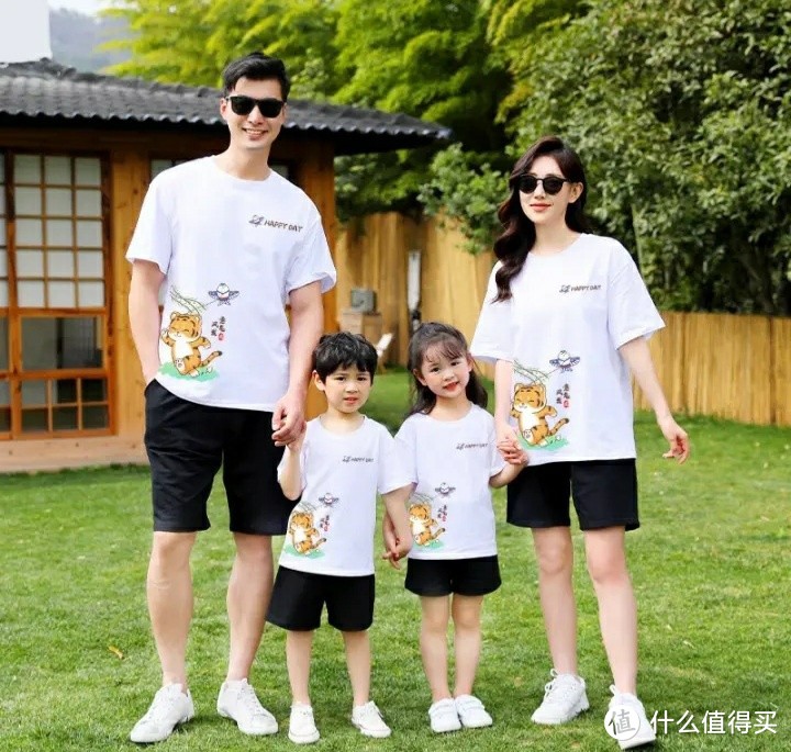 莱梦德卡通老虎亲子装，时尚界的宠儿？